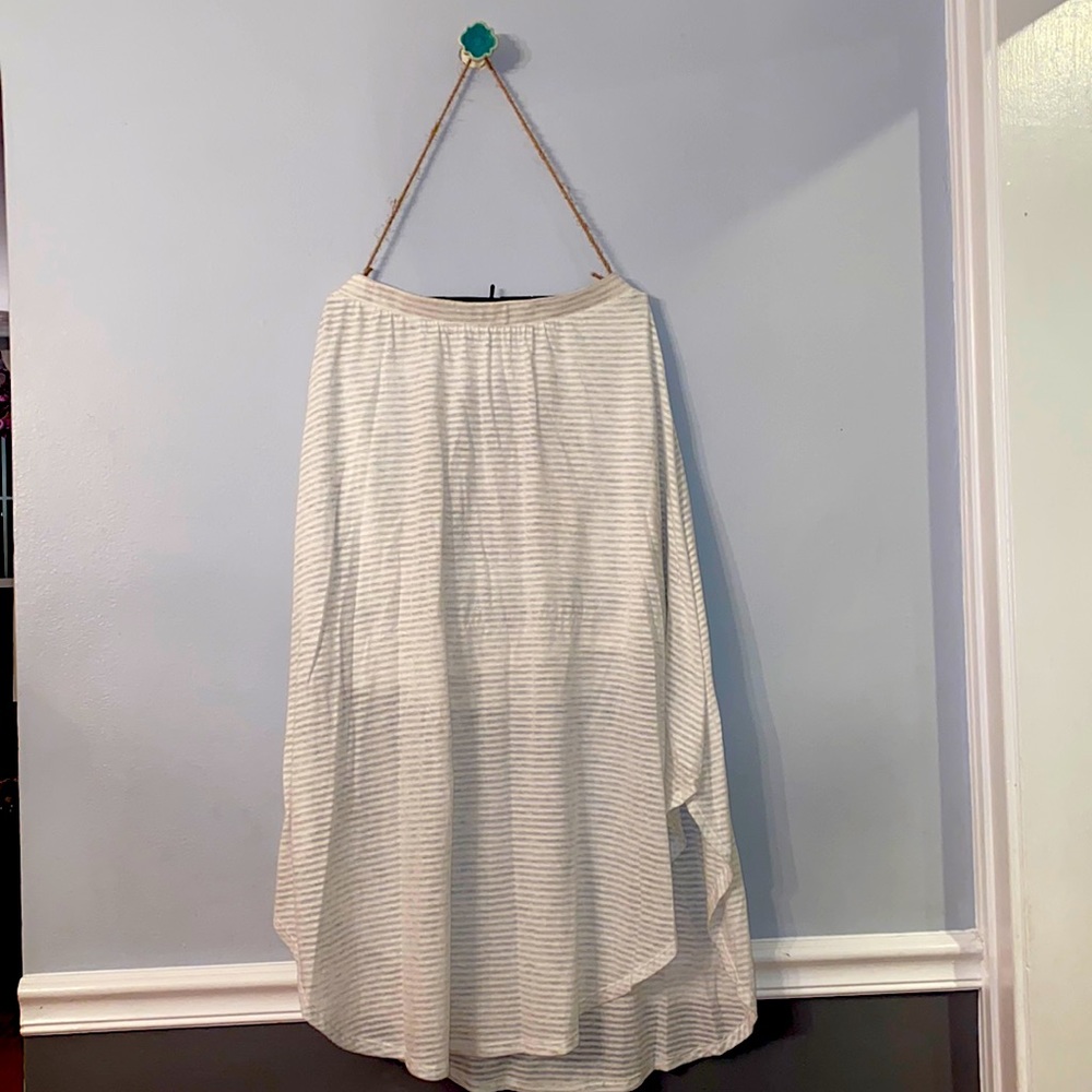 Anthro Bordeaux grey and white striped skirt. PM